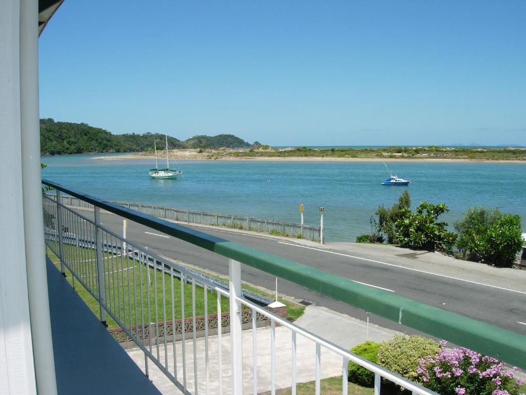 Ngunguru Tutukaka Coast Motor Lodge الغرفة الصورة